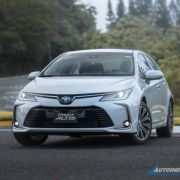 2020 Toyota Corolla 1.8V Hybrid CVT image