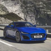 We like the fresh new look of the 2021 Jaguar F-Type image