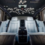 This Rolls-Royce Phantom has a rose garden interior image