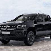 2020 Mercedes-Benz X-Class looks mean in all-black image