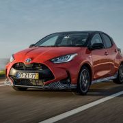 2020 Toyota Yaris Hybrid can do 36 km/l image