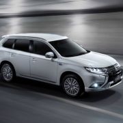 This is how much Mitsubishi Outlander PHEV will cost in PH image