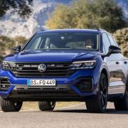2020 Volkswagen Touareg R is a 462 HP plug-in hybrid SUV image