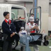 Filipino Isuzu technicians among the world's best image