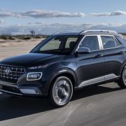 Hyundai's new manual gearbox doesn't have a clutch pedal image