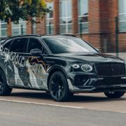 The Bentley Bentayga Speed is a 300 km/h luxury freight train image