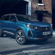 2021 Peugeot 5008 shows crossovers don&rsquo;t have to look boring image