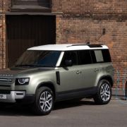 2021 Land Rover Defender gets a powerful plug-in hybrid version image