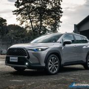 2021 Toyota Corolla Cross 1.8 V Hybrid image