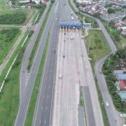 This is what NLEX toll plazas in Valenzuela look right now image