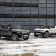 2024 GMC Hummer EV SUV is an eco-friendly brute image
