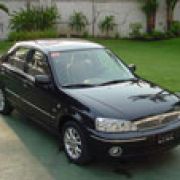 2002 Ford Lynx Ghia image