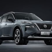 Look out CR-V and Forester, Nissan debuts the 2021 X-Trail image