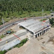 SMC speeding up construction of SLEX to Quezon image