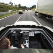 BMW tests new automated driving technology image