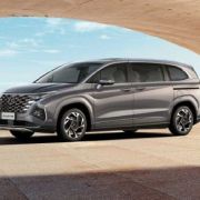 Hyundai gives us a better look at 2022 Custo minivan image