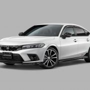 Check out the 2022 Honda Civic 5-door with the Mugen package image