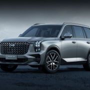 2022 GAC GS8 is a futuristic Toyota-powered Land Cruiser fighter image