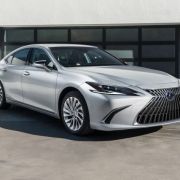 2022 Lexus ES starts at PHP 3.758M, now with hybrid image