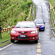 2004 Mazda3 2.0R image