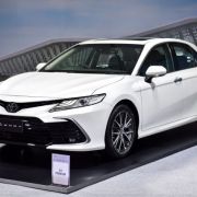 Facelifted Toyota Camry debuts in Thailand, coming to PH next? image
