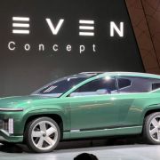 Can the Hyundai Seven EV concept actually seat 7? image