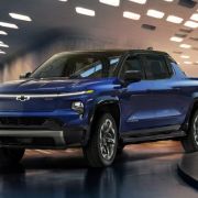 Chevy reveals electric 2024 Silverado image