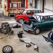 Mini &ldquo;Recharged&rdquo; program converts classic models into EVs image