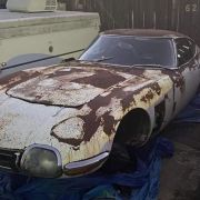 This rusting Toyota 2000GT needs a rescue image