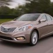 Los Angeles 2011: Hyundai reveals the 2012 Azera image