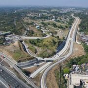 Villar to buy all of MCX from Ayala for PHP 3.8B image