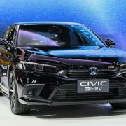 2022 Honda Civic e:HEV is faster than your RS Turbo image