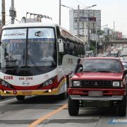 MMDA: Provincial buses ok to use EDSA, for now image