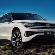 Volkswagen launches sleek, hi-tech Tavendor image