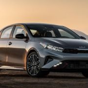 Kia refreshes the 2023 Forte with sportier equipment image