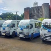 Fuso PH hands over modern PUVs to ply Cubao-Divisoria route image