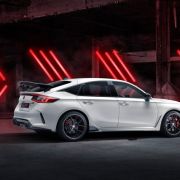 Honda drops hints of an electrified Type R image