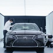 Lexus PH offering 40% discount on genuine engine oil this weekend image
