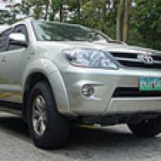 2005 Toyota Fortuner 3.0V image