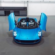 Hear the V12 roar of the Gordon Murray T.33 Spider image