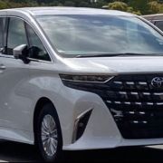 LOOK: 2024 Toyota Alphard caught in the wild...again image