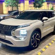 LOOK: 2024 Mitsubishi Outlander PHEV spotted in PH image