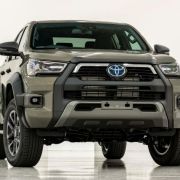Toyota Hilux to become an electrified turbodiesel in 2024 image