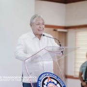 DOTr: Plate and plastic card issues to be solved within the year image