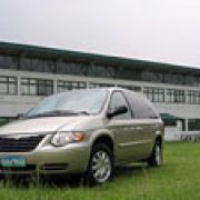 2006 Chrysler Town and Country image