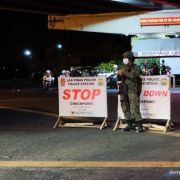 Senator wants all vehicles stopped at checkpoints image