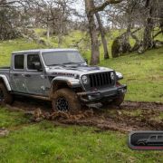 2023 Rubicon FarOut is the last Jeep Gladiator with EcoDiesel image