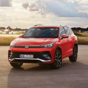 Volkswagen reveals all-new 2024 Tiguan image