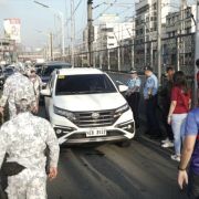 LTO to assist MMDA when apprehending lane violations image