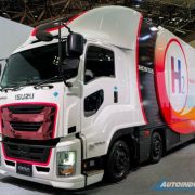 Isuzu Giga Fuel Cell EV truck can do 800 km without a drop of fuel image